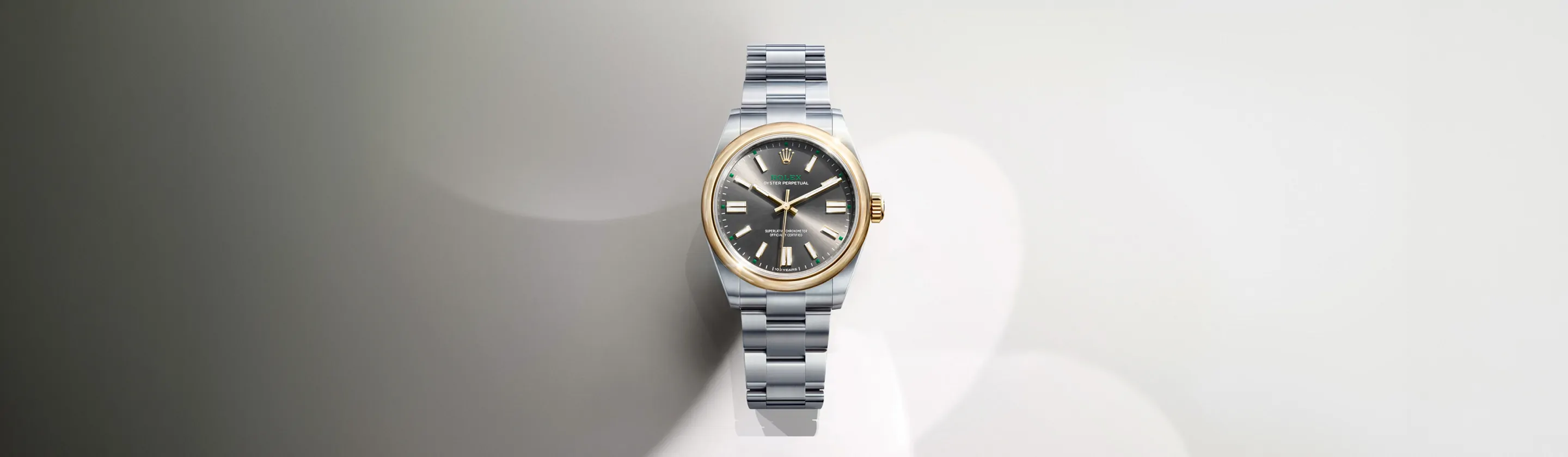 rolex-oyster-perpetual-cover-m134303-0001-landscape