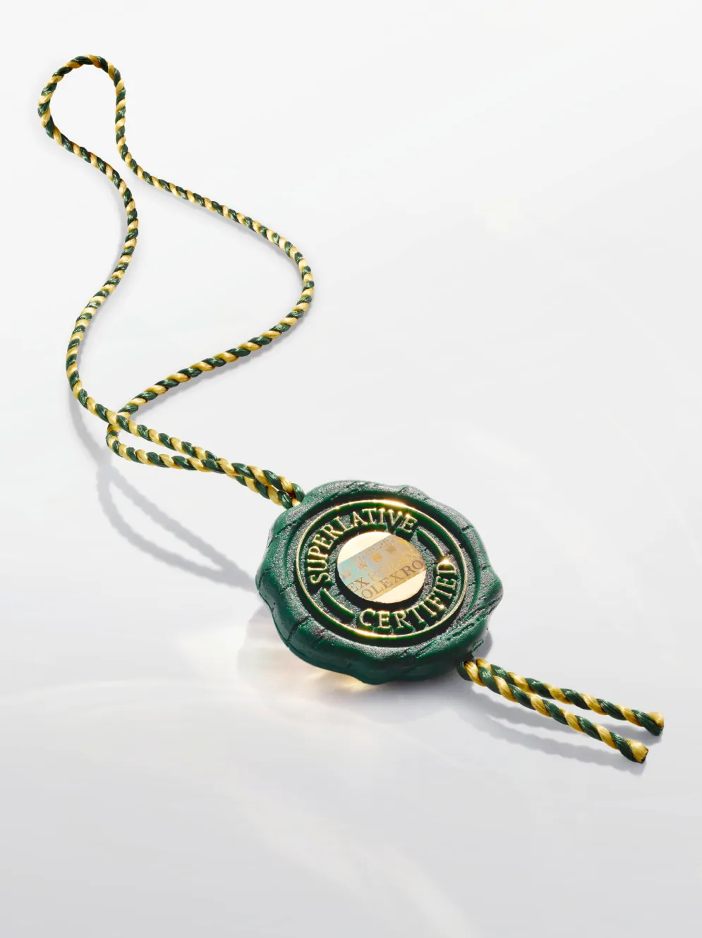rolex-oyster-story-elmt_2602stj_0002_ecirgb-landscape